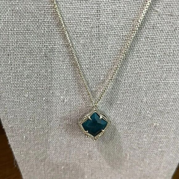 NWT Kendra Scott t Kacey Adjustable Length Pendant Necklace Gold & Aqua #KSNK - Picture 3 of 8